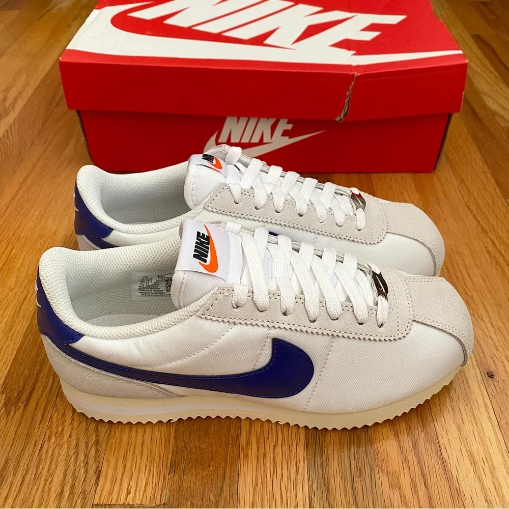 Nike Cortez Women’s Sneakers